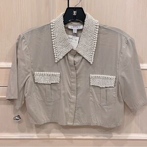 Cameo Cropped Pearl Button Down